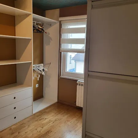 Mek Lux Apartment *