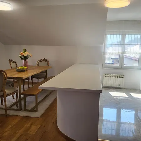 Mek Lux Сараево